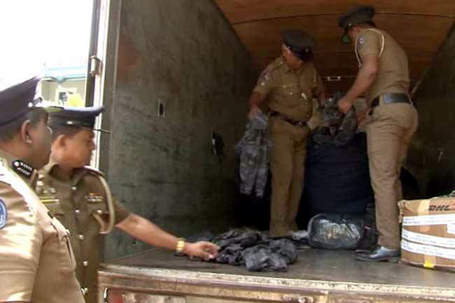 1116 clothing items similar to SLAF uniforms found in lorry