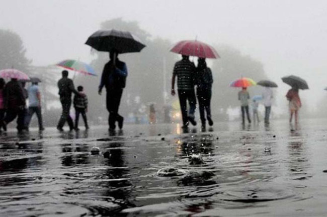 Heavy rainfall expected in several districts