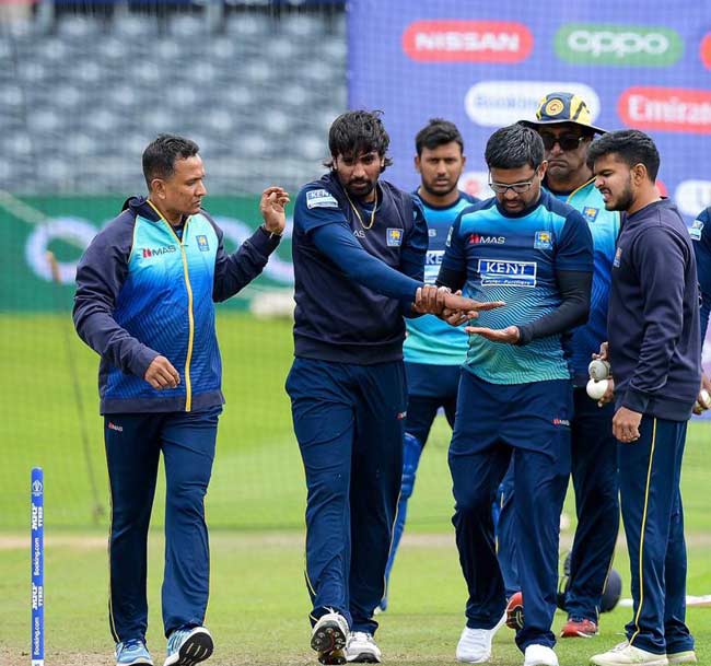 Nuwan Pradeep to miss match against Bangladesh over injury