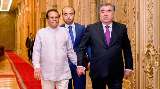 President holds bilateral talks with Tajikistani counterpart