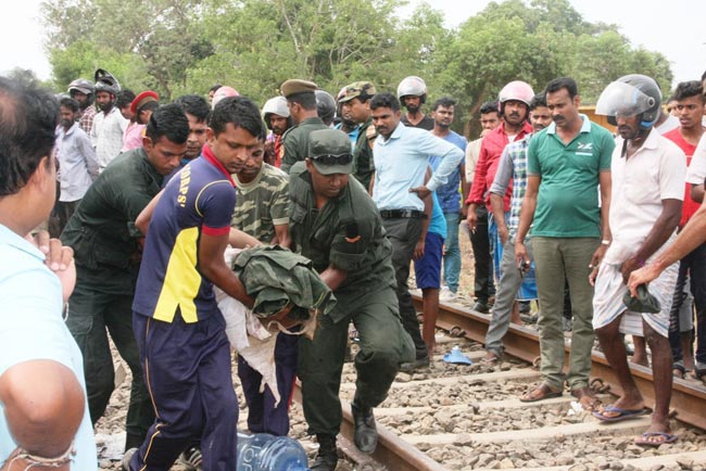 Sixth officer dies in train-Army truck collision
