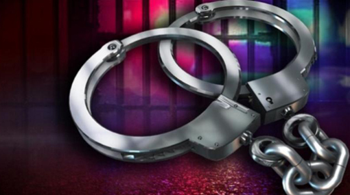 Five including teachers & ex-soldiers arrested for stealing millions from shop