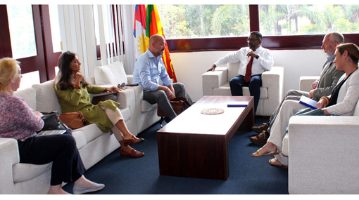 UN envoys meet Northern Province governor