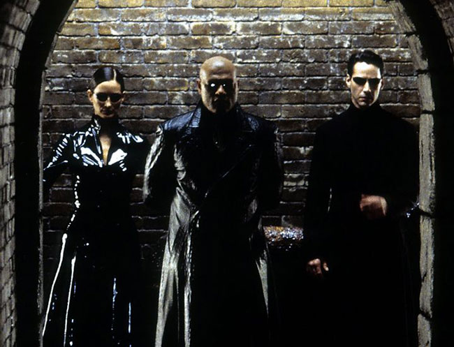 Keanu Reeves, Carrie-Anne Moss return for Matrix 4