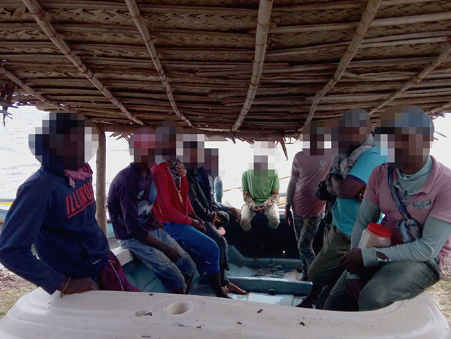 12 arrested for fishing with unauthorized nets