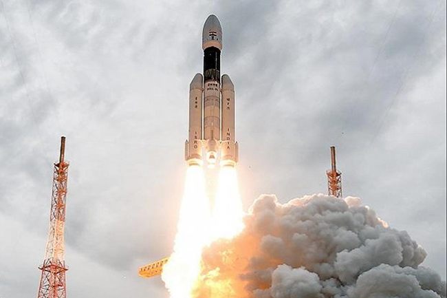 Modi proud despite Indias Moon landing setback