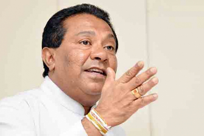S.B. to seek legal action against expulsion from SLFP