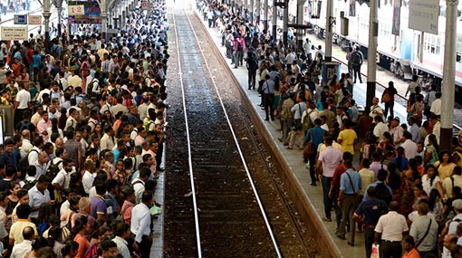 Railway strike from midnight