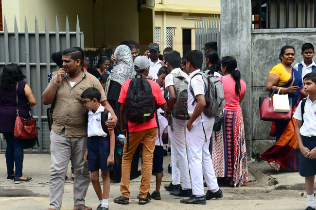 Teachers & principals sick-leave action disrupts school activities 