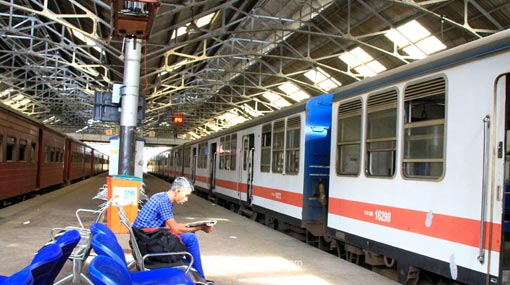 Railway strike enters day 4