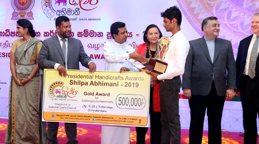 Sri Lanka craft sector wins free insurance cover for first time