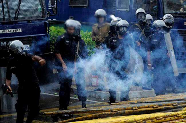 Lotus road closed; tear gas and water cannons fired at IUSF