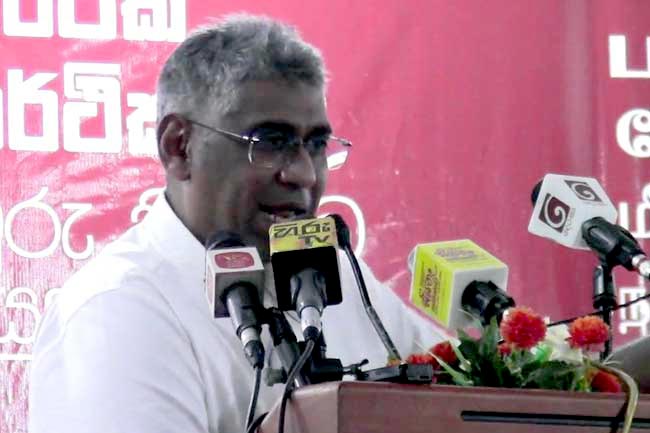 Minority Muslims should be with the Majority Sinhalese - Faiszer