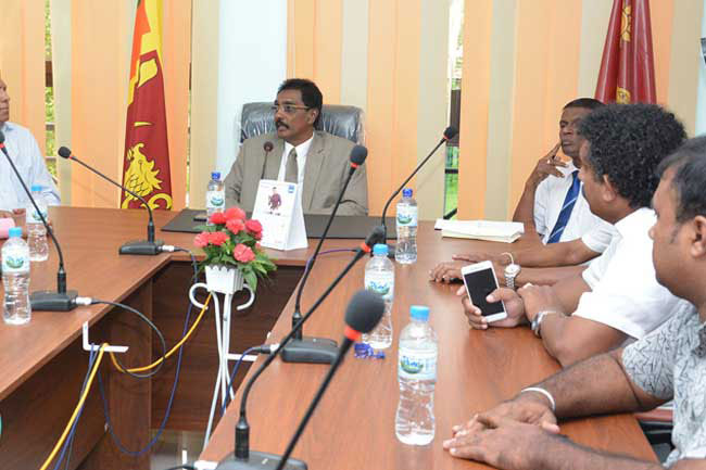 Southern Prov. Governor donates Rs 16 mn for weather-affected people