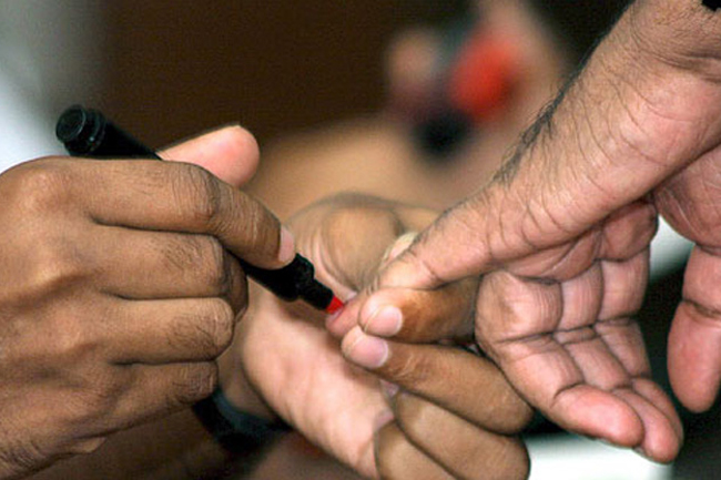 EC requests public servants to perform election duties impartially