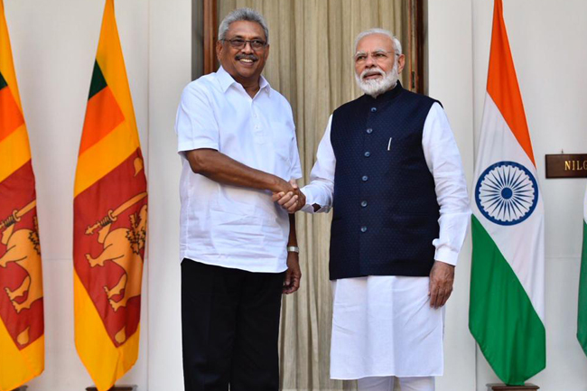 President holds bilateral talks with Indian PM