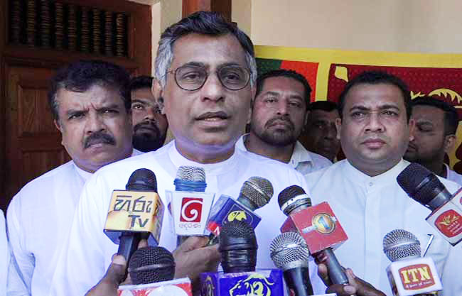 Champika apologizes for political mistakes of the past