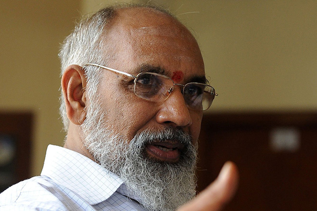 Wigneswaran supports issuing dual citizenship for Sri Lankan Tamils in India