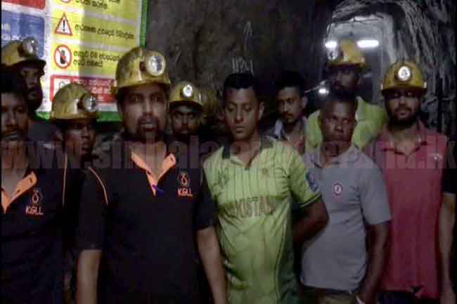 Protest fast inside Kahatagaha graphite mine continues