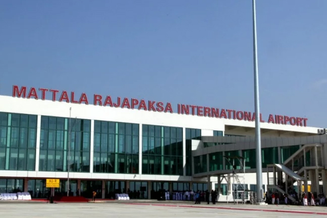 Flight carrying Sri Lankan students from Wuhan touches down in Mattala