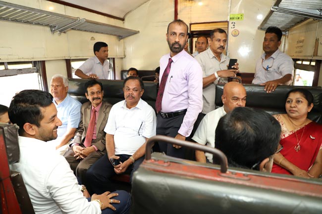 New office train from Pilimatalawa to Wattegama