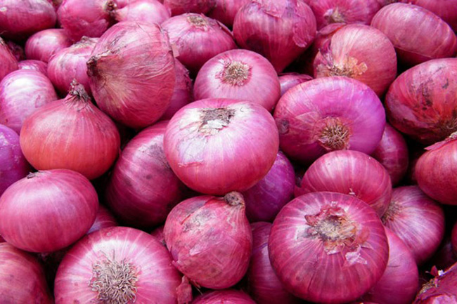 Govt. to increase certified purchasing price of big onions