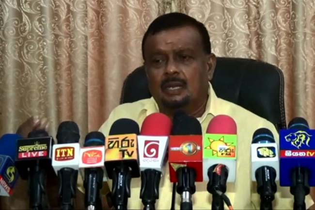 SM Chandrasena on UNP leaders inability to resolve party issues