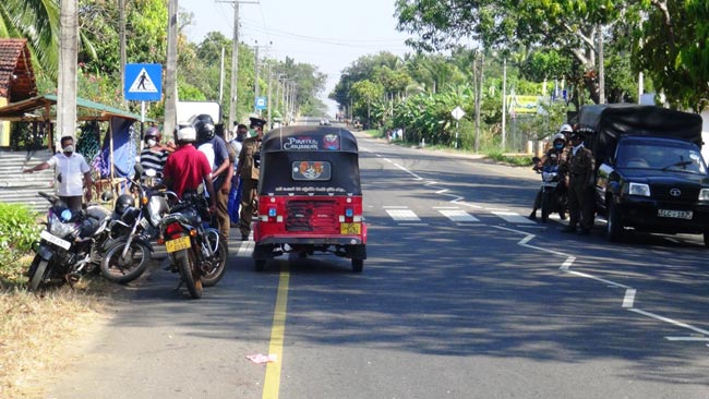 790 persons, 156 vehicles held over curfew violations