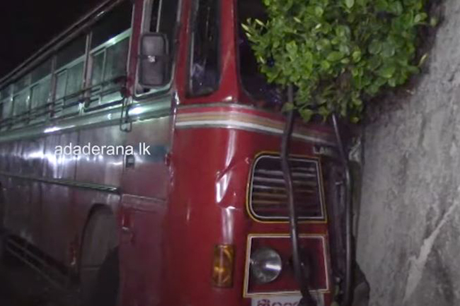Five naval personnel injured in bus accident at Ambalangoda