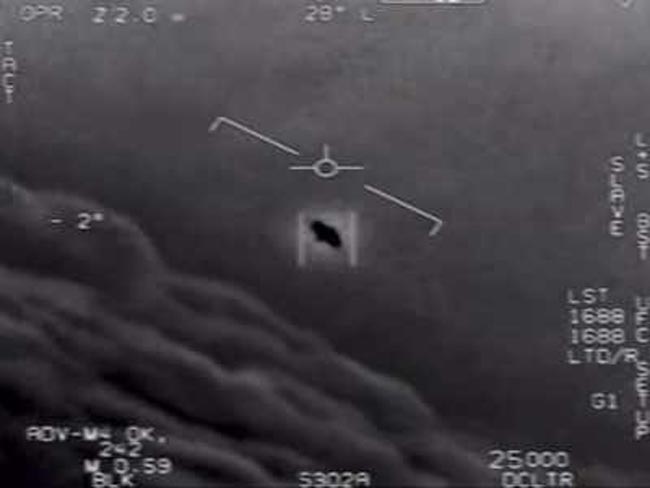 US Pentagon officially releases UFO videos
