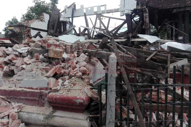 Kurunegala Magistrate calls for files related to demolished historic building