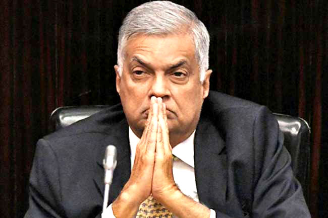 Ranil rejects United National Bhikkhu Fronts request for him to resign from leadership