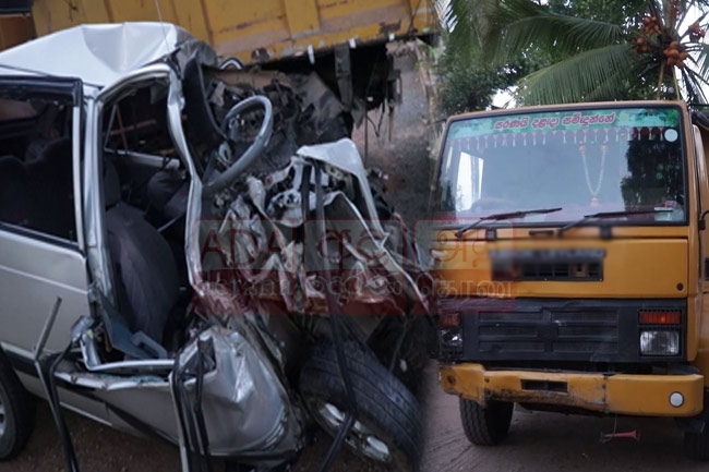 Five killed in car-tipper truck collision