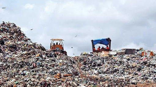 Fire at Karadiyana garbage dump extinguished