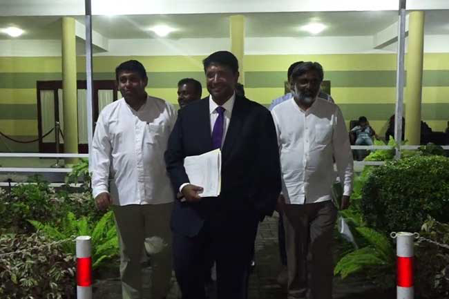 Ex-PM often left during National Security Council meetings  Ruwan tells PCoI