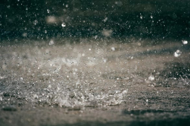 Spells of showers in several provinces today