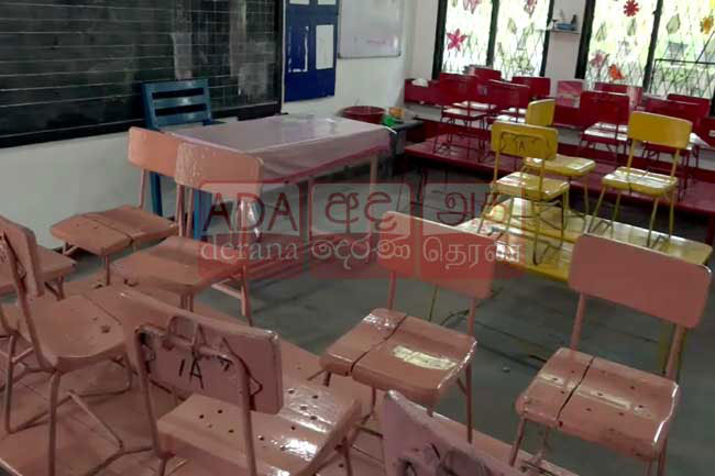 Nearly 1,500 schoolchildren in Divulapitiya self-quarantined