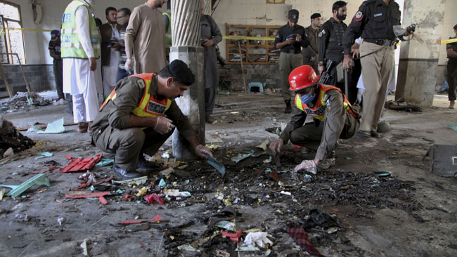 Bomb at seminary in Pakistan kills 7 students, wounds 112