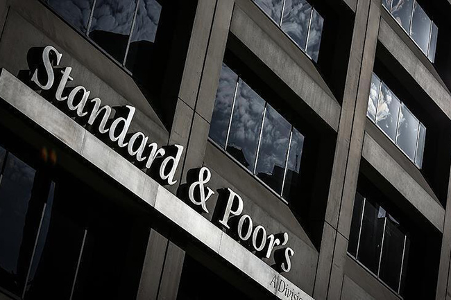 S&P downgrades Sri Lanka on debt servicing risks