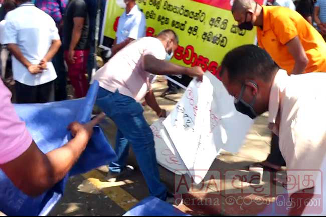Manning Market traders protest fast called off 