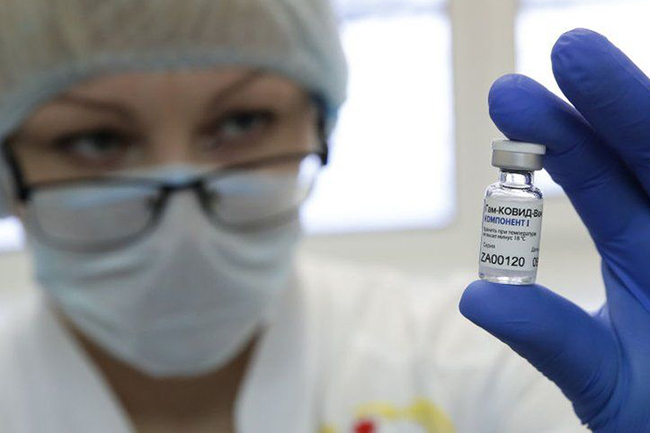 Trials to test combination of Oxford and Sputnik Covid 19 vaccines