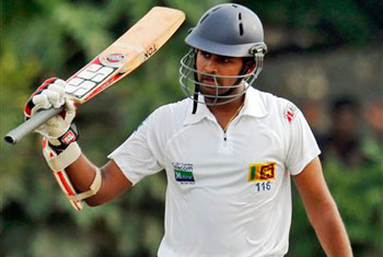 Thirimanne hits maiden Test century 