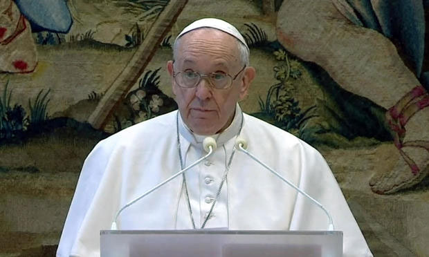 Pope Francis Calls On Countries To Share Covid-19 Vaccines In Christmas ...