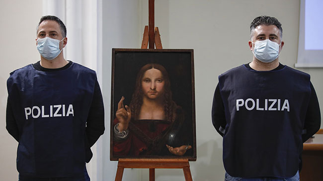 Police recover 500-year-old stolen copy of Da Vincis Salvator Mundi