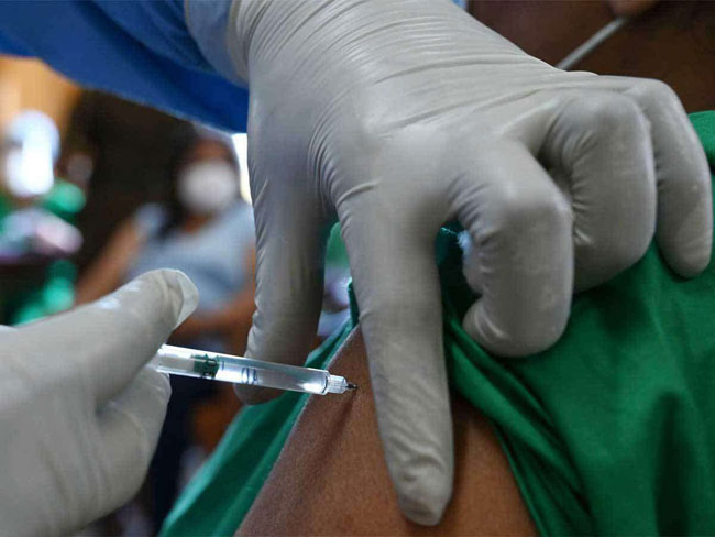 Vaccination of doctors, frontline staff of private hospitals from next week