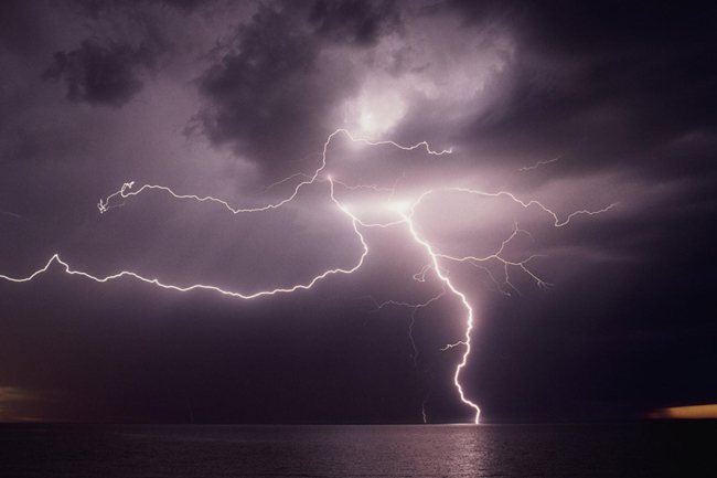 Advisory issued for thundershowers accompanied by severe lightning 