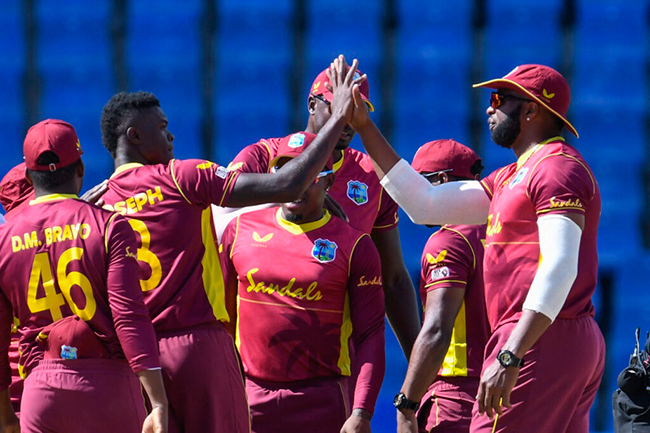 West Indies beat Sri Lanka by 5 wickets to seal ODI series