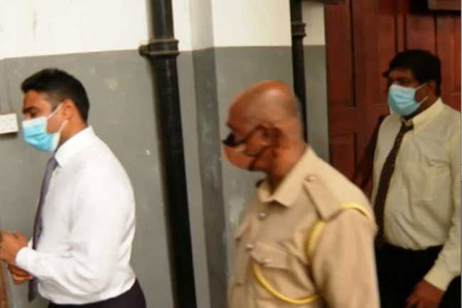 Ravi Karunanayake remanded over Bond Scam