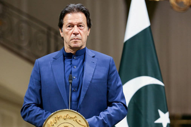 Pakistani PM Imran Khan tests positive for COVID-19
