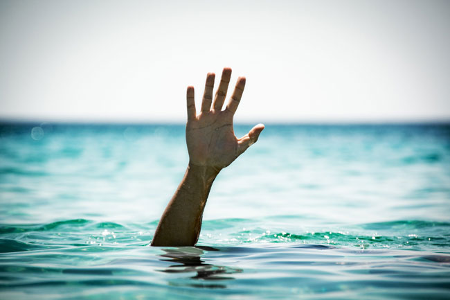 Two 24-year-olds drown in Ma Oya